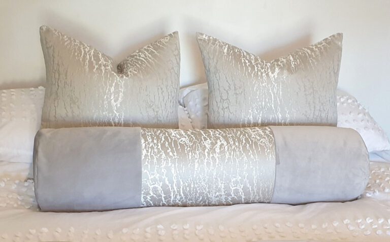 Luxury Quartz Cushion Set