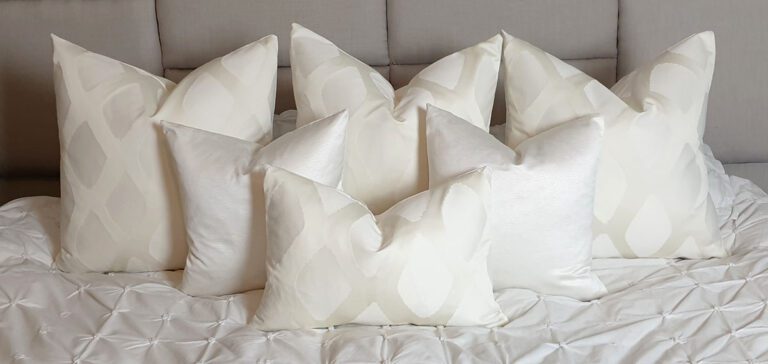Luxury Luna Cushion Set