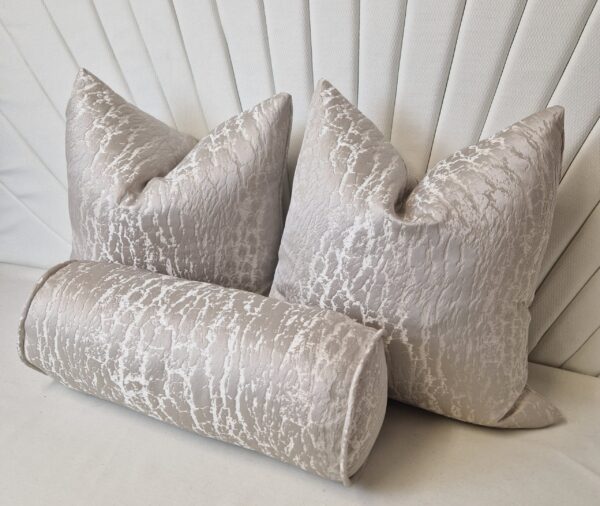 Quartz Cream Cushion Set 1 with 16" x 6" bolster cushion