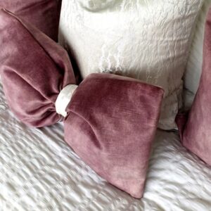 Dolly Pink Bow cushion with Quartz Ribbon 1