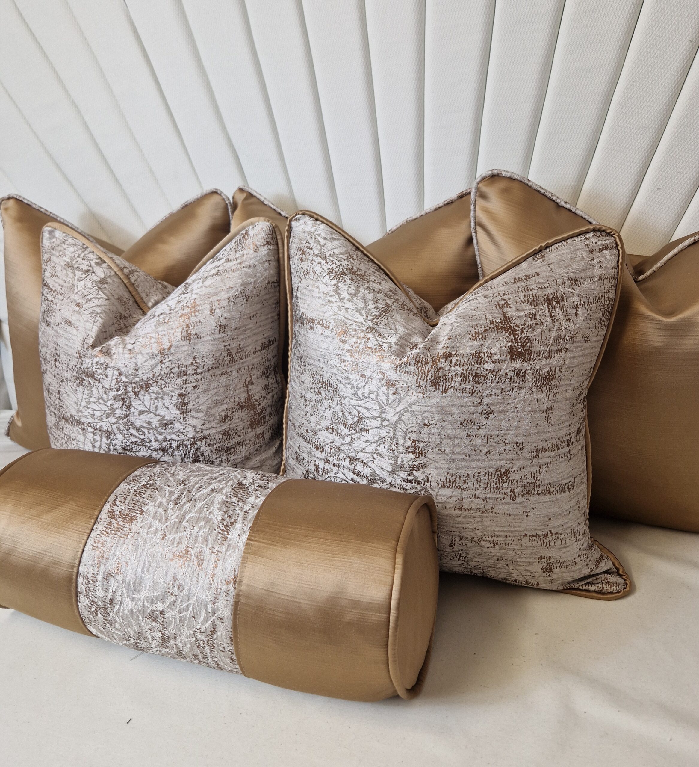 Divine Gold cushion set with bolster 6"x16"