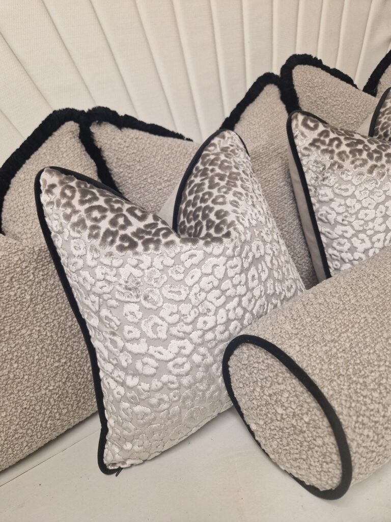 Cheetah Cushion Set