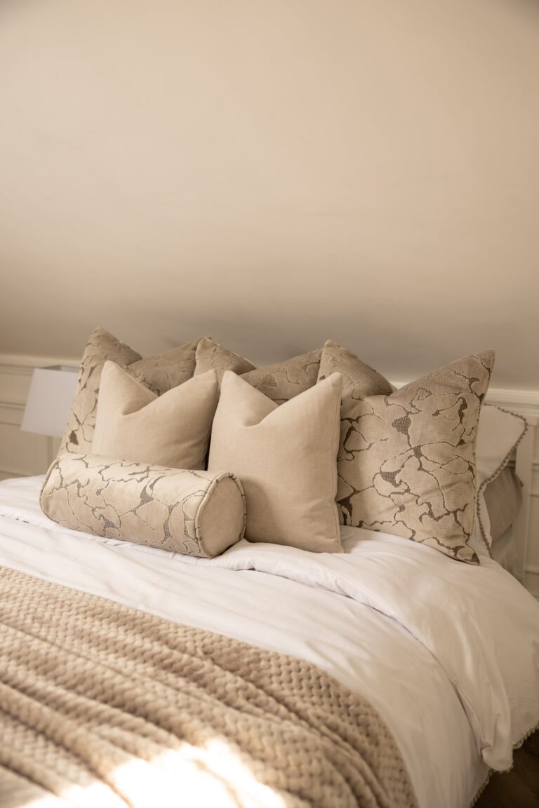 Luxury Marble Cushion Set